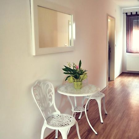 Hostel Art Gradiska المظهر الخارجي الصورة